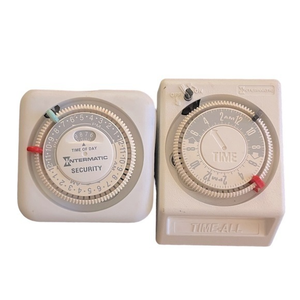 Set 2 Security Timer Plug In Electrical Socket Outlet Intermatic TN711C Security